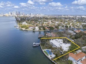 Extraordinary Estate Positioned on the Open Bay Along Davis Islands